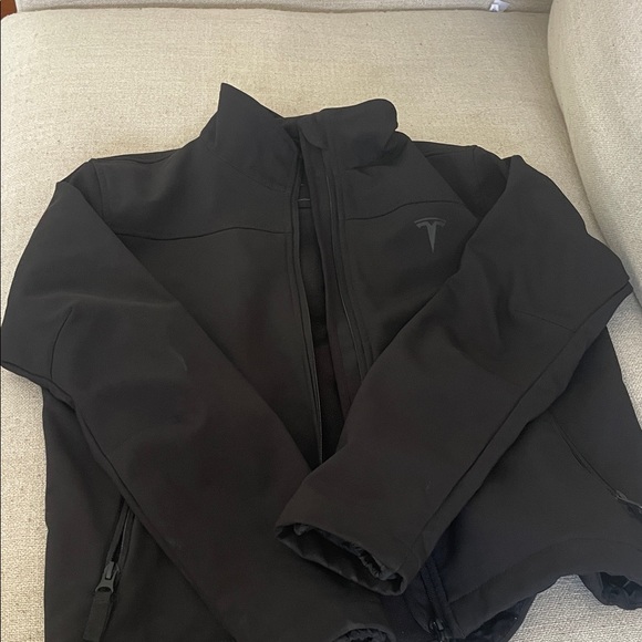 Tesla Men's Performance Black Jacket - Picture 1 of 3